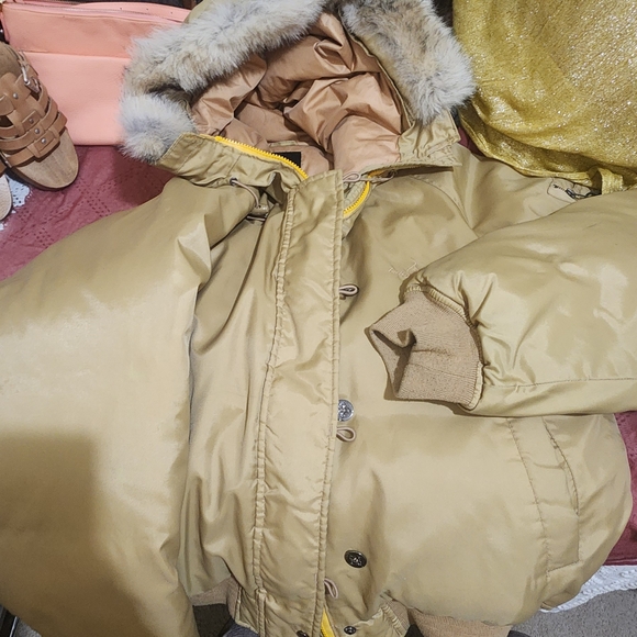 Baby Phat Cream Jacket with Fur Trim - Picture 9 of 13